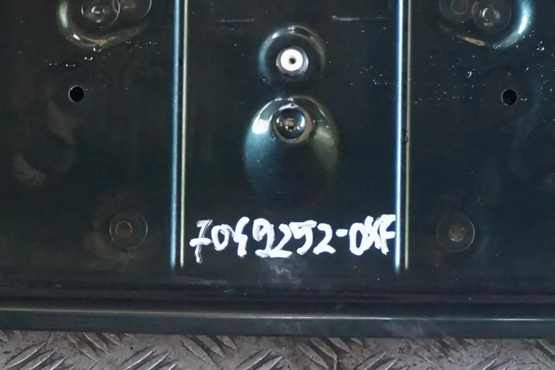 BMW 7 E65 E66 Klapa tylna tył Oxford Green - SKU 7049252-OXF - Numer Części 7049252