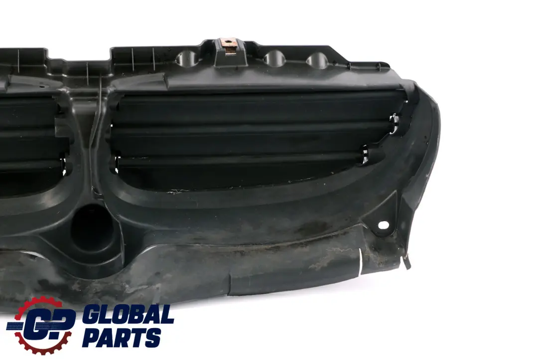 BMW E60 E61 Żaluzja Wlotu Powietrza Przedni - SKU 7050537 - Numer Części 7050537