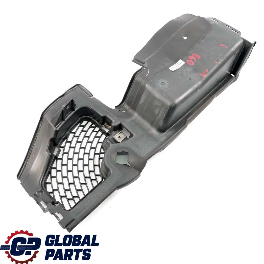 Condotto aria motore anteriore sinistro 5171 per BMW E60 E61 con numero di parte 7050649 BMW E60 E61 Condotto aria motore anteriore sinistro 5171 - SKU 7050649-1 - Numero di parte 7050649