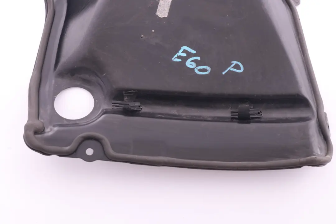 Trennwand Radhaus vorne rechts für BMW 5 6 er E60 E61 E63 E64 mit Teilenummer 7050672 BMW 5 6 er E60 E61 E63 E64 Trennwand Radhaus vorne rechts - SKU 7050672 - Teilenummer 7050672