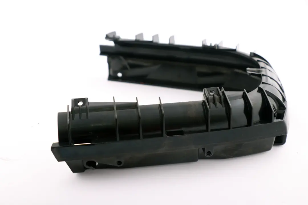 Barra Antivuelco Montaje Cubierta Interior Izquierda para BMW Serie Z4 E85 con número de pieza 7050779 BMW Serie Z4 E85 Barra Antivuelco Montaje Cubierta Interior Izquierda - SKU 7050779 - Número de pieza 7050779