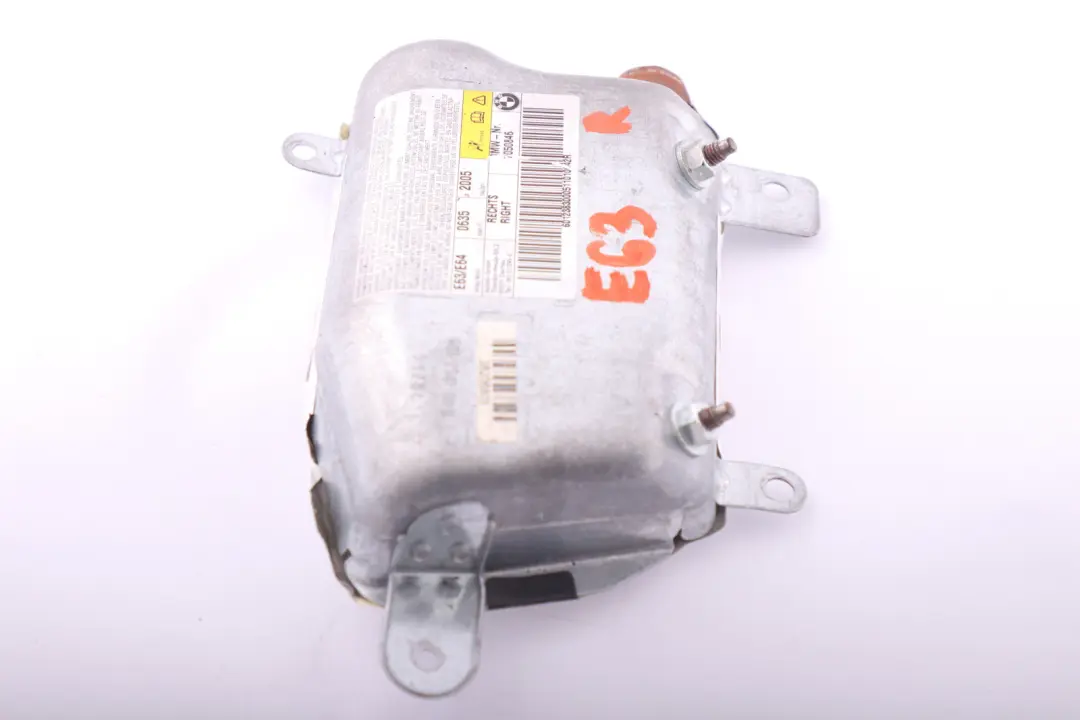Module De Sac Gonflable Avant Droit O/S pour BMW E63 E64 LCI à propos du numéro de pièce 7050846 BMW E63 E64 LCI Module De Sac Gonflable Avant Droit O/S - SKU 7050846 - Numéro de pièce 7050846