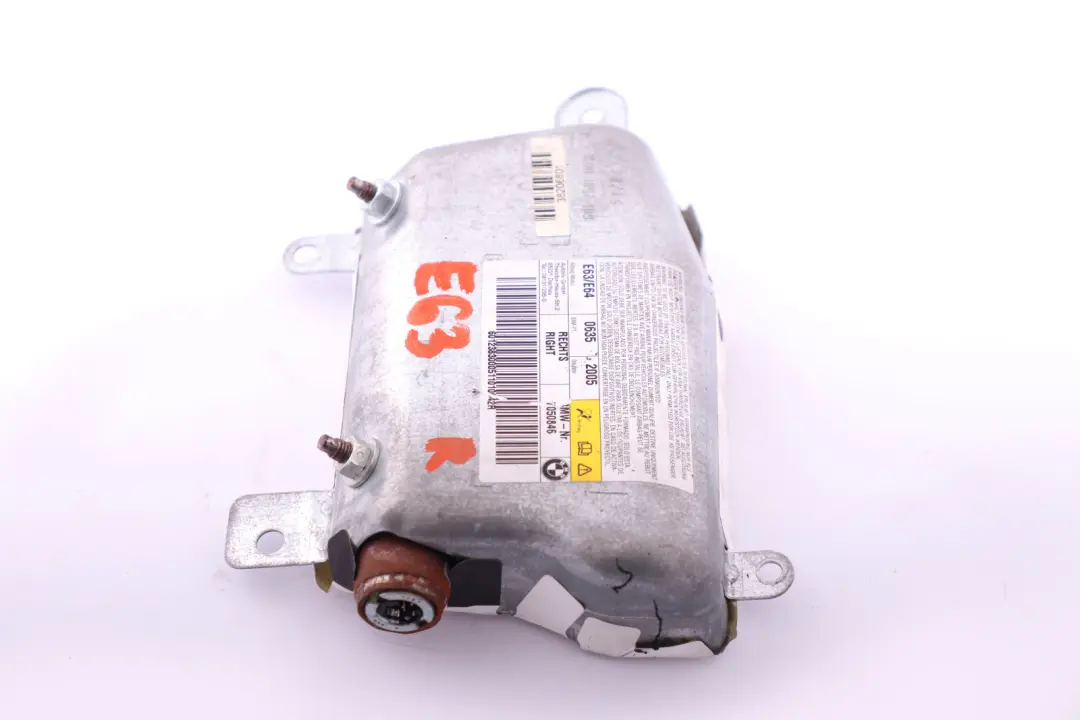 Door Air Bag Module Right Front O/S to BMW E63 E64 LCI with Part number 7050846 BMW E63 E64 LCI Door Air Bag Module Right Front O/S - SKU 7050846 - Part number 7050846