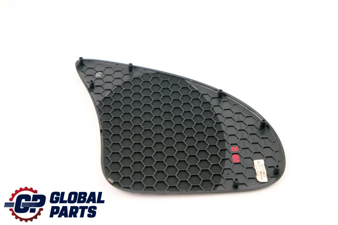 Trim Altoparlante Inferiore Destro Griglia Grigio Argento per Mini Cooper R50 Cover con numero di parte 7050894 Mini Cooper R50 Cover Trim Altoparlante Inferiore Destro Griglia Grigio Argento - SKU 7050894 - Numero di parte 7050894