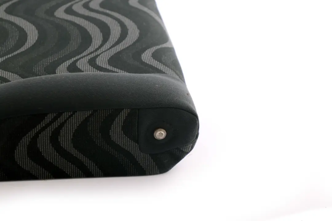 Left N/S Cloth Backrest Aqua Panther Black für BMW Mini Cooper One R50 Rear Seat mit Teilenummer 7051311 BMW Mini Cooper One R50 Rear Seat Left N/S Cloth Backrest Aqua Panther Black - SKU 7051311 - Teilenummer 7051311