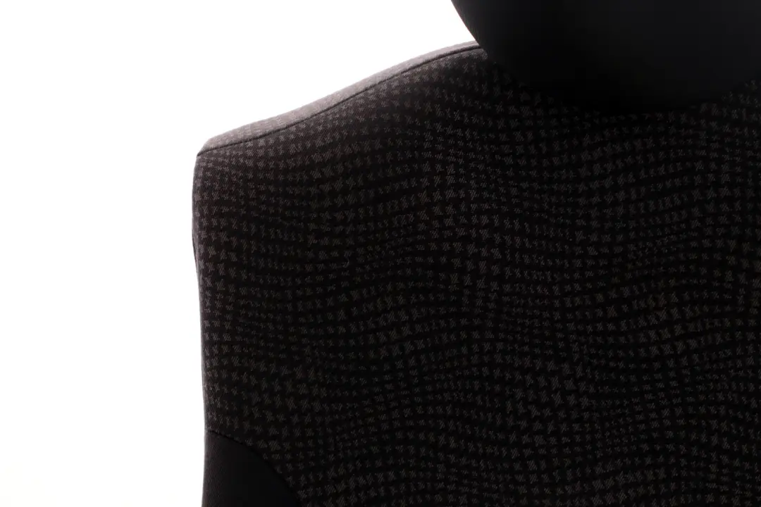 Riferimento Resto Tessuto SX Sedili Sedile Posteriore per Mini Cooper R50 con numero di parte 7051323 Mini Cooper R50 Riferimento Resto Tessuto SX Sedili Sedile Posteriore - SKU 7051323 - Numero di parte 7051323