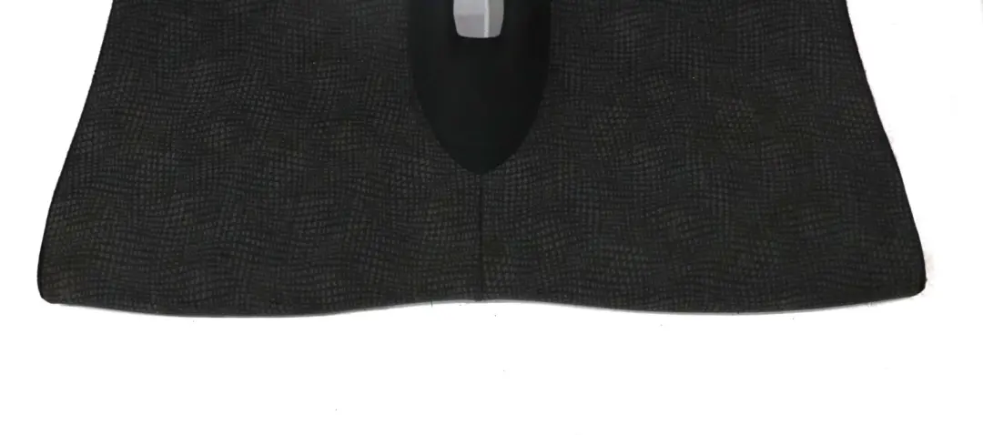 Bezug Sitz hinten Stoff Panther Black Schwarz Kaleido für BMW Mini Cooper R50 mit Teilenummer 7051349 BMW Mini Cooper R50 Bezug Sitz hinten Stoff Panther Black Schwarz Kaleido - SKU 7051349 - Teilenummer 7051349