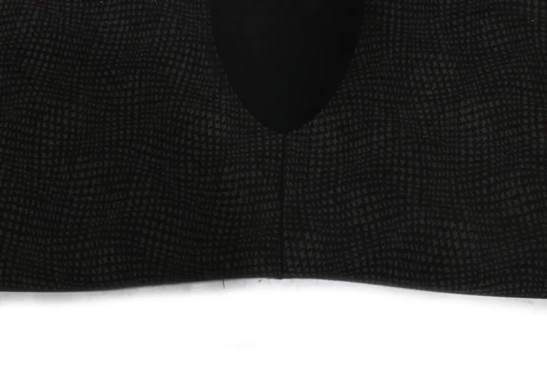 Bezug Sitz hinten Stoff Panther Black Schwarz Kaleido für BMW Mini Cooper R50 mit Teilenummer 7051349 BMW Mini Cooper R50 Bezug Sitz hinten Stoff Panther Black Schwarz Kaleido - SKU 7051349 - Teilenummer 7051349