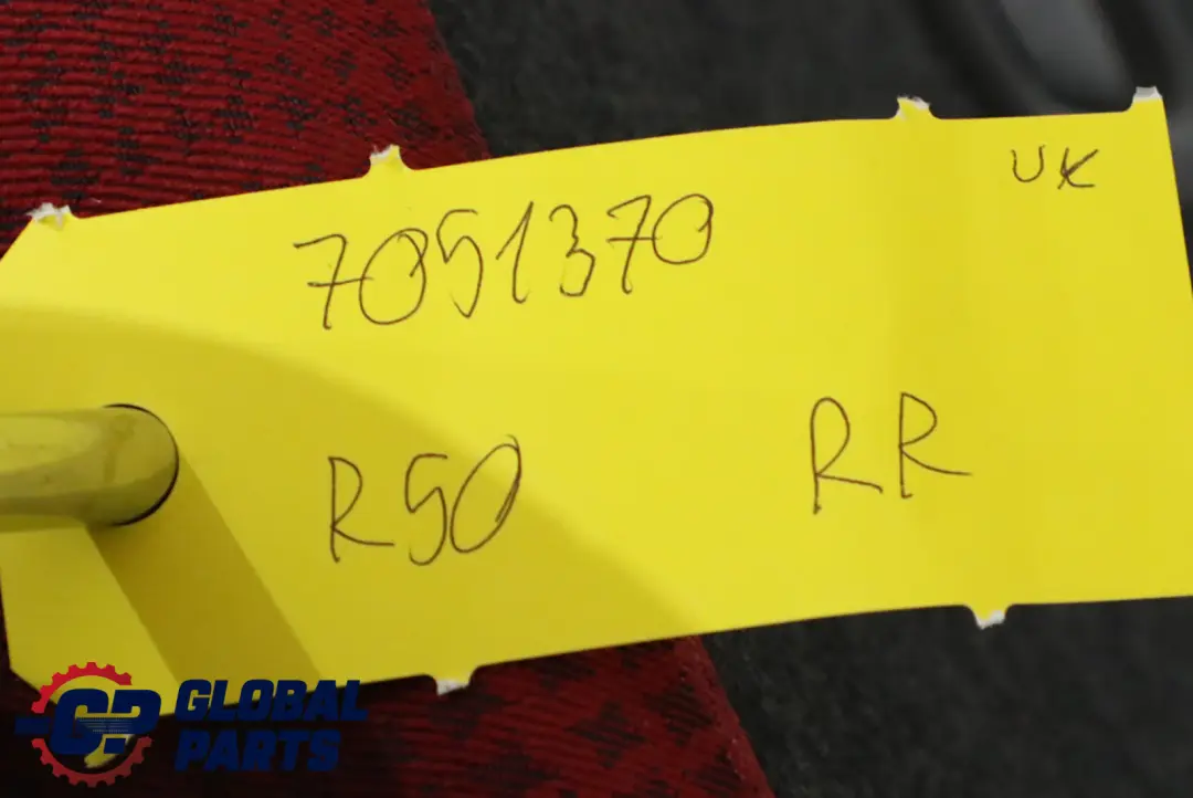 Rücksitz Links Rückenlehne Stoff Leder Tartan Rot für BMW Mini Cooper R50 mit Teilenummer 7051370 BMW Mini Cooper R50 Rücksitz Links Rückenlehne Stoff Leder Tartan Rot - SKU 7051370 - Teilenummer 7051370