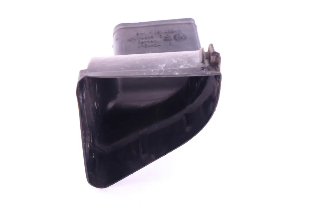 Brake Disc Cooling Air Vent Duct Front Right O/S to BMW E63 E64 with Part number 7051486 BMW E63 E64 Brake Disc Cooling Air Vent Duct Front Right O/S - SKU 7051486 - Part number 7051486