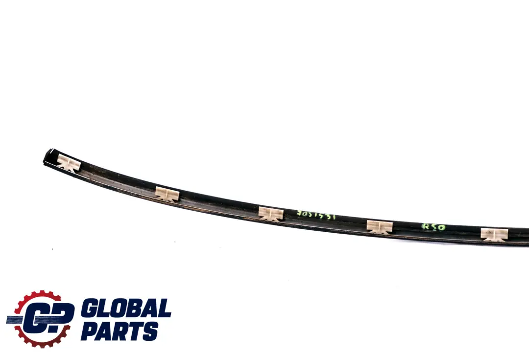 Striscia di Copertura Cromata Lunotto Posteriore per Mini Cooper R50 R53 con numero di parte 7051531 Mini Cooper R50 R53 Striscia di Copertura Cromata Lunotto Posteriore - SKU 7051531 - Numero di parte 7051531