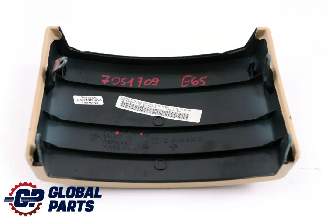 Garniture De Console Centrale Arrière Beige 7045598 pour BMW E65 E66 à propos du numéro de pièce 7051709 BMW E65 E66 Garniture De Console Centrale Arrière Beige 7045598 - SKU 7051709 - Numéro de pièce 7051709