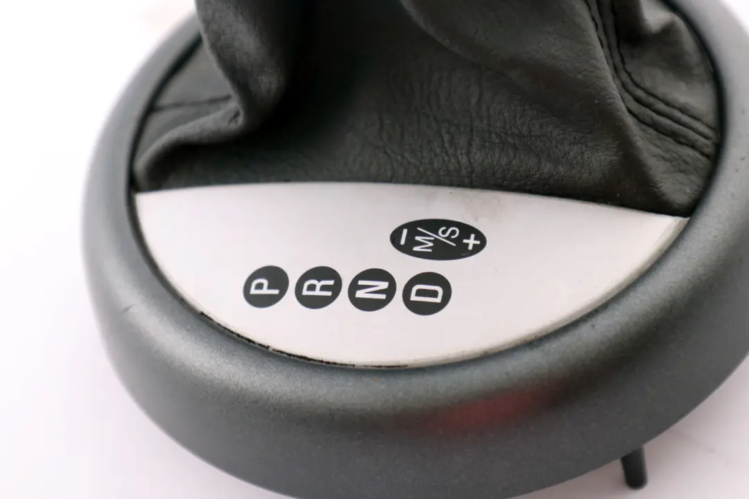 Gearbox Shift Gear Indicator Knob Anthrazit to Mini Cooper R50 R52 R53 Automatic with Part number 7052158 Mini Cooper R50 R52 R53 Automatic Gearbox Shift Gear Indicator Knob Anthrazit - SKU 7052158 - Part number 7052158