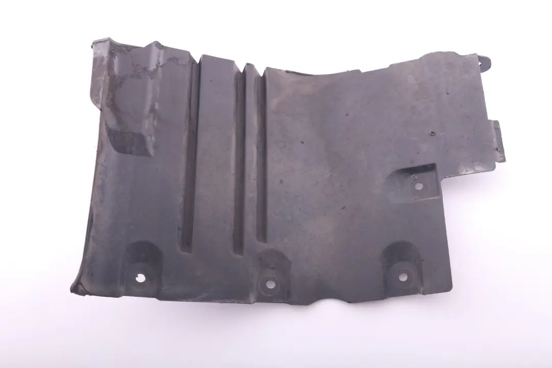 Paso rueda Tapa inferior Carcasa Derecha para BMW E63 E64 LCI con número de pieza 7052474 BMW E63 E64 LCI Paso rueda Tapa inferior Carcasa Derecha - SKU 7052474 - Número de pieza 7052474
