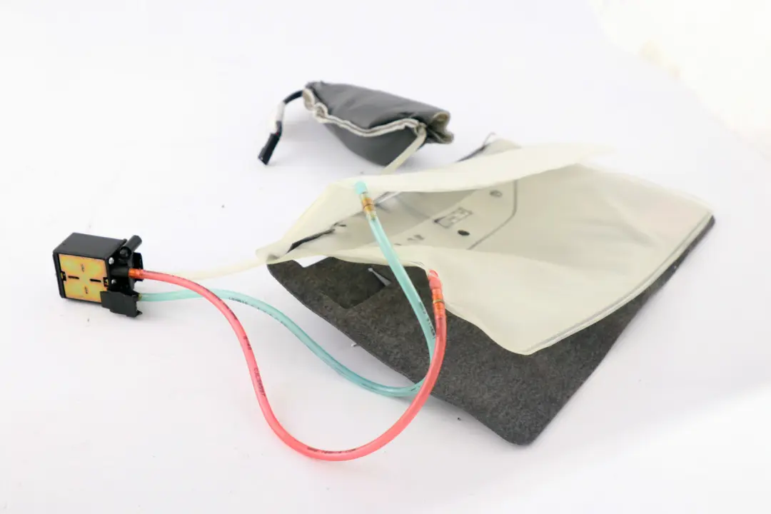 BMW 5 7 Series E60 E65 1 Front Seat Lordosis Pad Lumbar Support Pump - SKU 7052589-1 - Part number 7052589