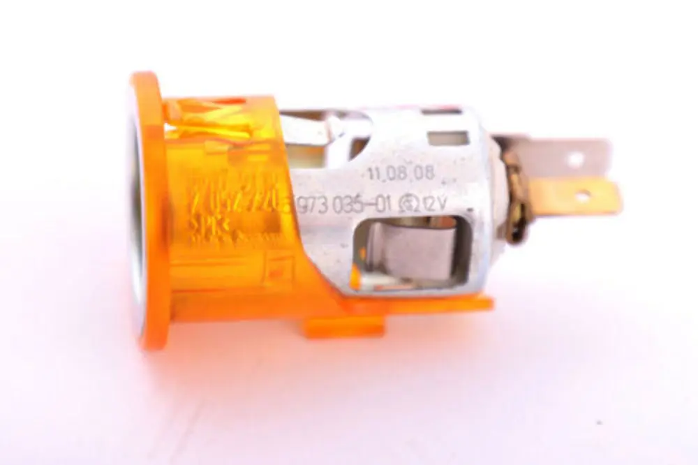 Prise Allume Cigare Mini Cooper One R50 R53 R55 R56 R57 Prise Allume pour à propos du numéro de pièce 7052720 Prise Allume Cigare Mini Cooper One R50 R53 R55 R56 R57 Prise Allume - SKU 7052720-1 - Numéro de pièce 7052720