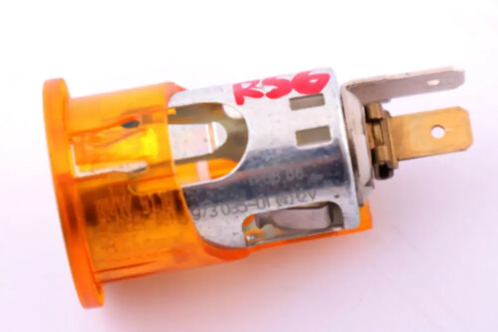 MINI R50 R53 R55 R56 Wtyczka Port Gniazdo Zapalniczki - SKU 7052720-1 - Numer Części 7052720