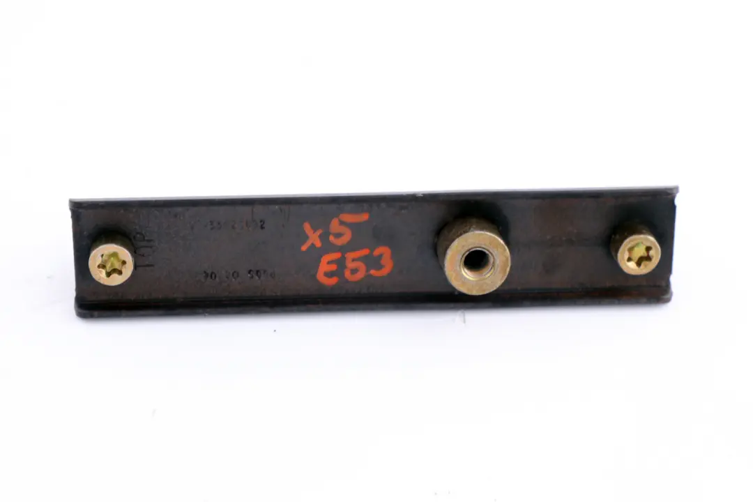 BMW X5 E53 Support Ceinture Sécurité Arrière Rail Réglage Hauteur - SKU 7052806 - Numéro de pièce 72117052806
