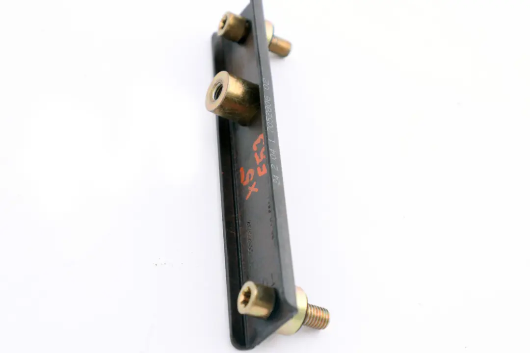 BMW X5 E53 Soporte Cinturón Seguridad Trasero Regulador Altura Rail - SKU 7052806 - Número de pieza 72117052806