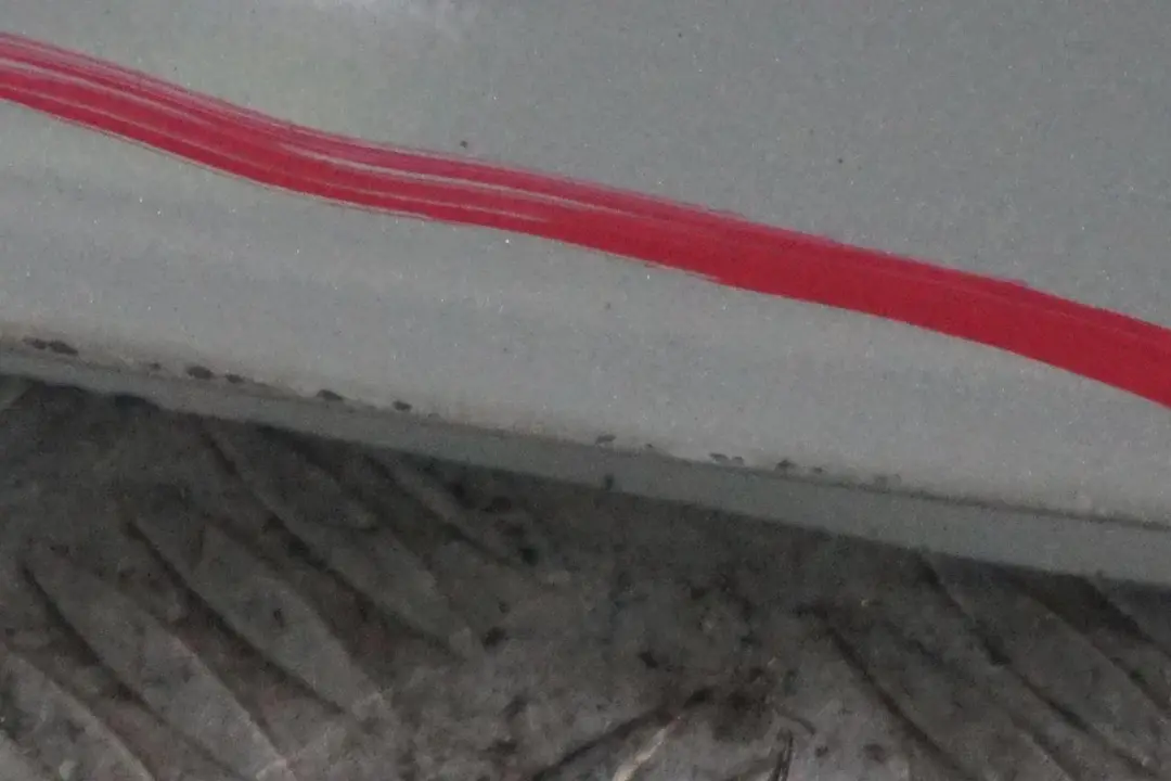 Front Right O/S Side Panel Wing Fender Titansilber Silver 354 to BMW Z4 E85 E86 1 with Part number 7053328 BMW Z4 E85 E86 1 Front Right O/S Side Panel Wing Fender Titansilber Silver 354 - SKU 7053328-TS1 - Part number 7053328