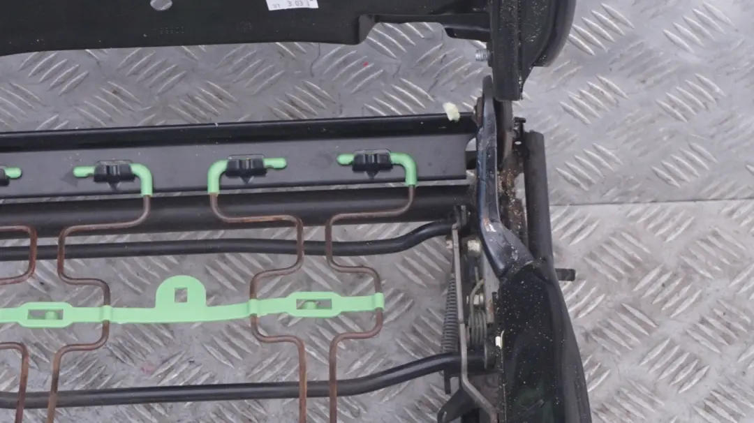 Front Right O/S Seat Backrest Frame Mechanism to BMW Z4 Series E85 E86 with Part number 7053948 BMW Z4 Series E85 E86 Front Right O/S Seat Backrest Frame Mechanism - SKU 7053948 - Part number 7053948