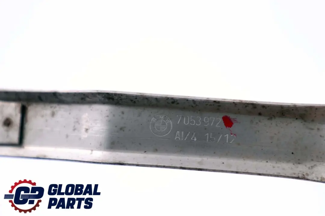 F10N F11 F12 F13 LCI Bande Reservoir de Carburant Support pour BMW F10 à propos du numéro de pièce 7053972 BMW F10 F10N F11 F12 F13 LCI Bande Reservoir de Carburant Support - SKU 7053972 - Numéro de pièce 7053972