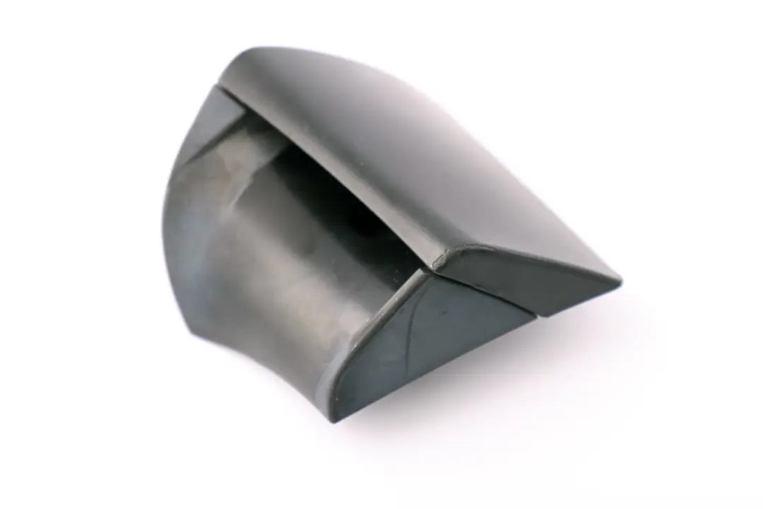 BMW Z4 E85 Support De Deviation Ceinture De Securite Avant Gauche - SKU 7054607-1 - Numéro de pièce 7054607