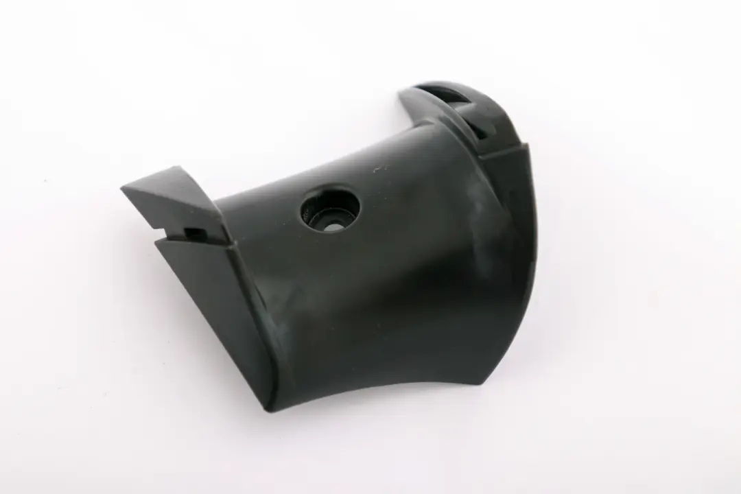 Support de ceinture de securite Guide degonflage cote droit pour BMW Z4 E85 à propos du numéro de pièce 7054608 BMW Z4 E85 Support de ceinture de securite Guide degonflage cote droit - SKU 7054608 - Numéro de pièce 7054608