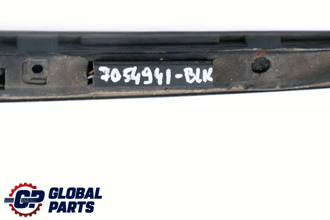 Griffleiste Heckklappe Stahlgrau Metallic 400 Grau für BMW X5 er E53 mit Teilenummer 7054941 BMW X5 er E53 Griffleiste Heckklappe Stahlgrau Metallic 400 Grau - SKU 7054941-BLK - Teilenummer 7054941