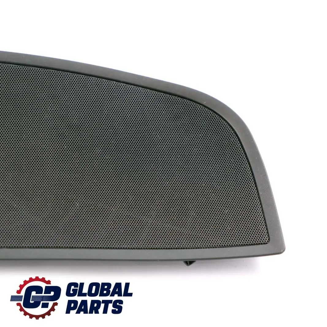 Panel Trasero Insertar Cubierta Izquierda Trim Negro 7043833 para BMW Z4 E85 con número de pieza 7055053 BMW Z4 E85 Panel Trasero Insertar Cubierta Izquierda Trim Negro 7043833 - SKU 7055053 - Número de pieza 7055053