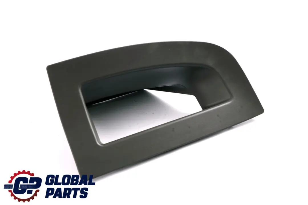 Inserción Panel Trasero Cubierta Izquierda Gris 7016669 para BMW Z4 E85 con número de pieza 7055303 BMW Z4 E85 Inserción Panel Trasero Cubierta Izquierda Gris 7016669 - SKU 7055303 - Número de pieza 7055303