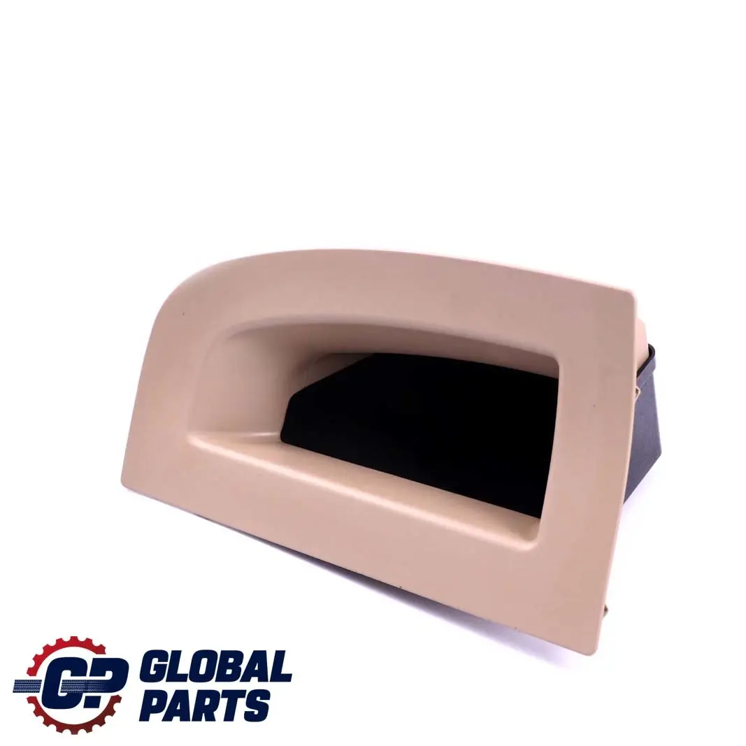 Pannello posteriore laterale Inserto copertura vano portaoggetti destro per BMW E85 con numero di parte 7055306 BMW E85 Pannello posteriore laterale Inserto copertura vano portaoggetti destro - SKU 7055306 - Numero di parte 7055306