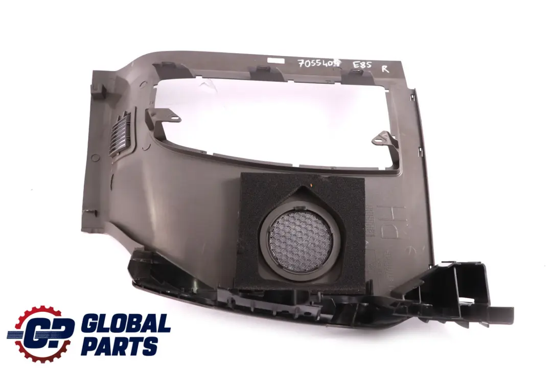 Lateral Trim Panel Top Rear Right O/S Cover Grey to BMW Z4 Series E85 with Part number 7055404 BMW Z4 Series E85 Lateral Trim Panel Top Rear Right O/S Cover Grey - SKU 7055404 - Part number 7055404