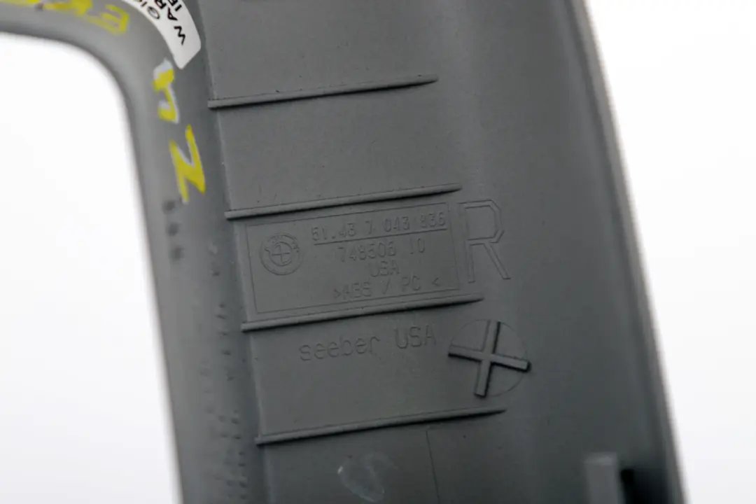 Couvercle Droit Gris Argent 7043836 pour BMW Z4 E85 à propos du numéro de pièce 7055434 BMW Z4 E85 Couvercle Droit Gris Argent 7043836 - SKU 7055434 - Numéro de pièce 7055434