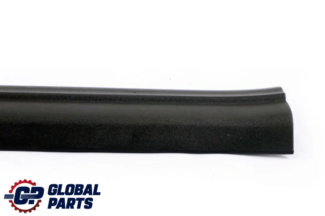 Abdeckleiste Einstieg Innen Rechts Grau 7016800 für BMW Z4 er E85 E86 mit Teilenummer 7055554 BMW Z4 er E85 E86 Abdeckleiste Einstieg Innen Rechts Grau 7016800 - SKU 7055554 - Teilenummer 7055554