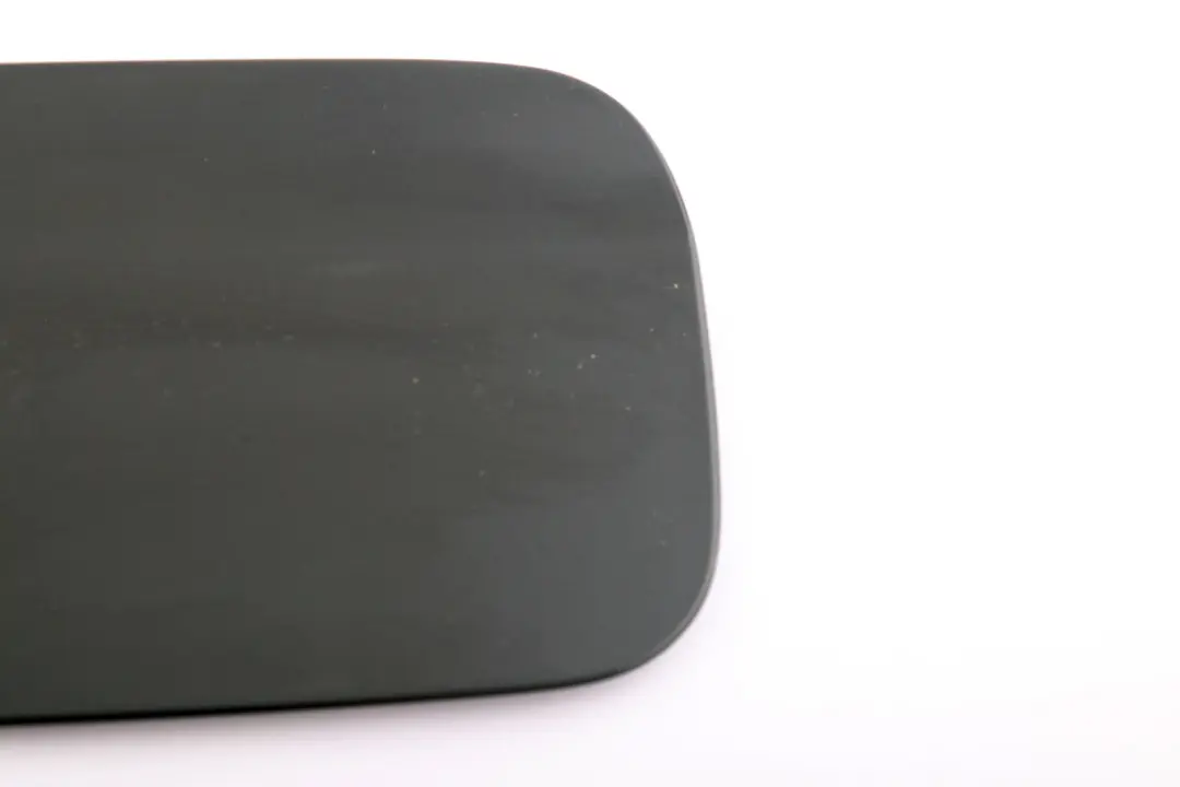 E83N LCI Fuel Filler Fill-in Flap Cover Black Sapphire to BMW X3 Series E83 with Part number 7055877 BMW X3 Series E83 E83N LCI Fuel Filler Fill-in Flap Cover Black Sapphire - SKU 7055877-BS - Part number 7055877