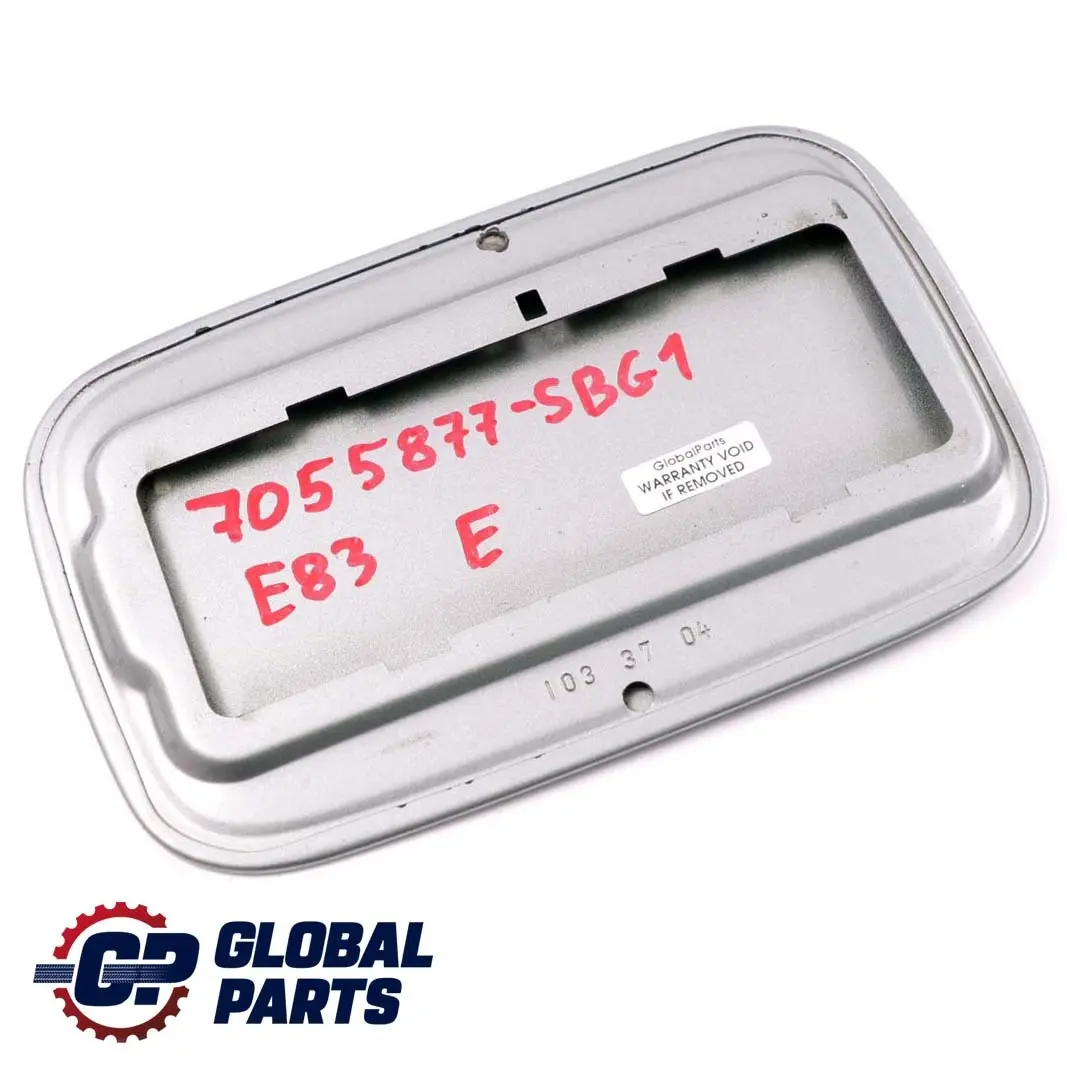 Cache pour Reservoir Gris Argente Gris 5117 pour BMW X3 E83 LCI à propos du numéro de pièce 7055877 BMW X3 E83 LCI Cache pour Reservoir Gris Argente Gris 5117 - SKU 7055877-SBG1 - Numéro de pièce 7055877