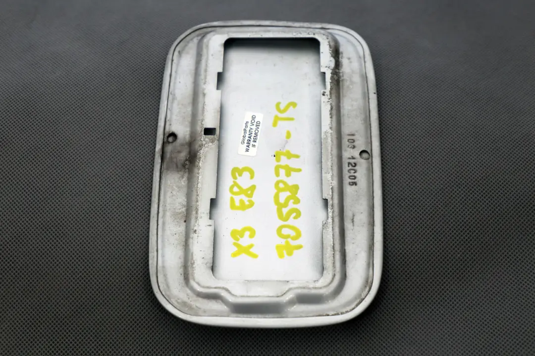 Ribalta Riempimento Coperchio Titan Argento per BMW X3 E83 LCI con numero di parte 7055877 BMW X3 E83 LCI Ribalta Riempimento Coperchio Titan Argento - SKU 7055877-TS - Numero di parte 7055877