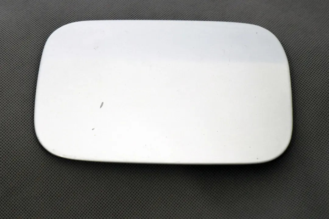 BMW X3 E83 Llenado De combustible Flap Tapa Titansilber Titan Silver Metallic - SKU 7055877-TS - Número de pieza 7055877