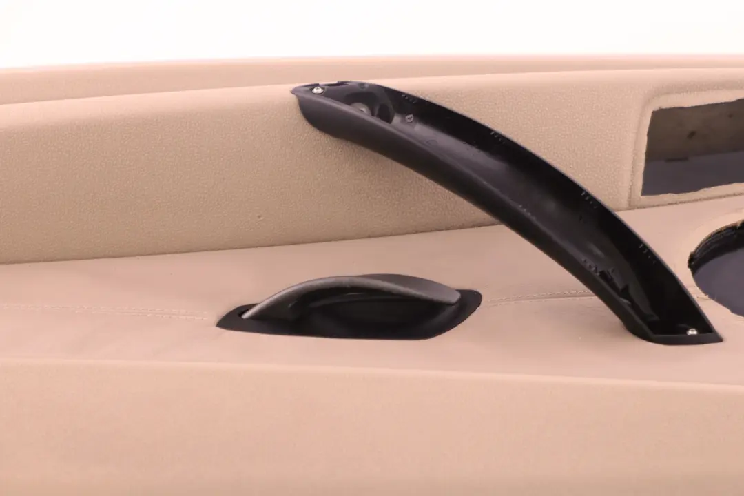 Front Right O/S Door Card Lining Leather Beige Trim Panel to BMW Z4 Series E85 E86 with Part number 7055950 BMW Z4 Series E85 E86 Front Right O/S Door Card Lining Leather Beige Trim Panel - SKU 7055950 - Part number 7055950