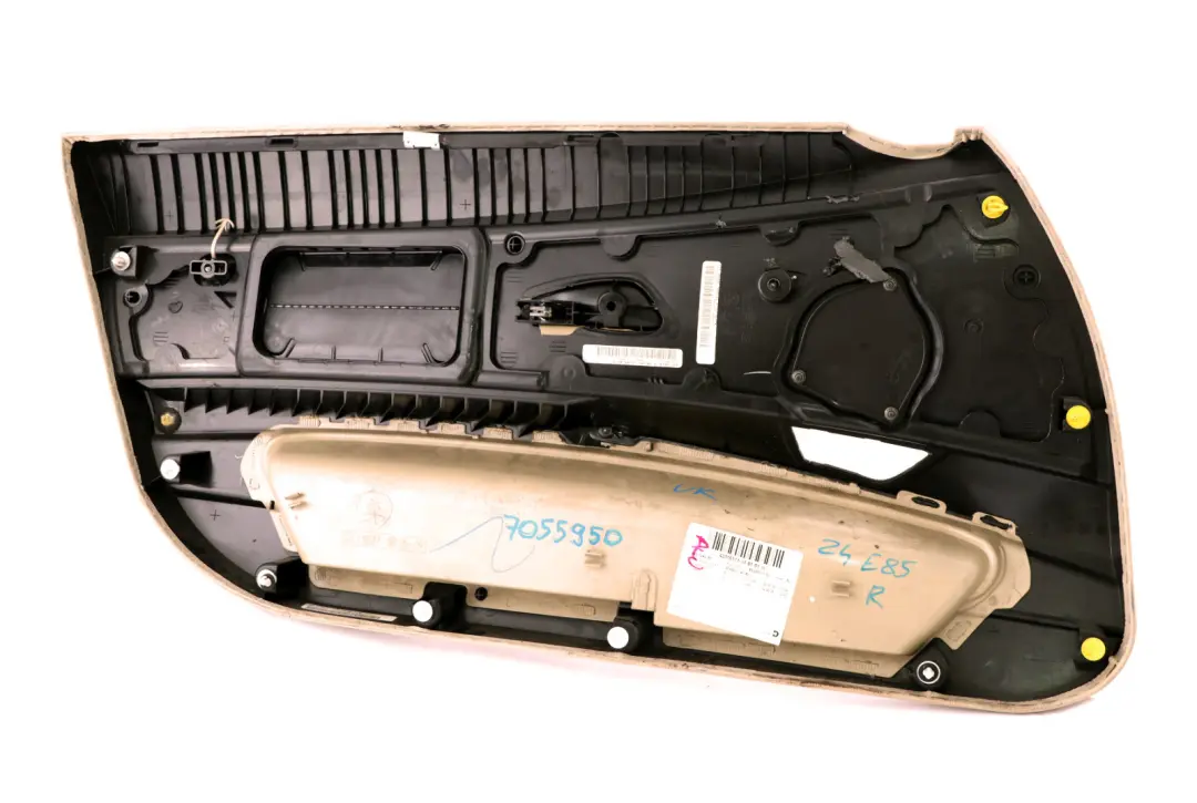 Front Right O/S Door Card Lining Leather Beige Trim Panel to BMW Z4 Series E85 E86 with Part number 7055950 BMW Z4 Series E85 E86 Front Right O/S Door Card Lining Leather Beige Trim Panel - SKU 7055950 - Part number 7055950