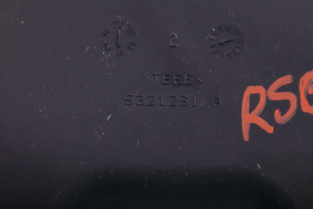 Cinturon Inferior Hebilla Central Trasera para Mini Cooper R50 R52 R53 con número de pieza 2752698 Mini Cooper R50 R52 R53 Cinturon Inferior Hebilla Central Trasera - SKU 7055957 - Número de pieza 2752698