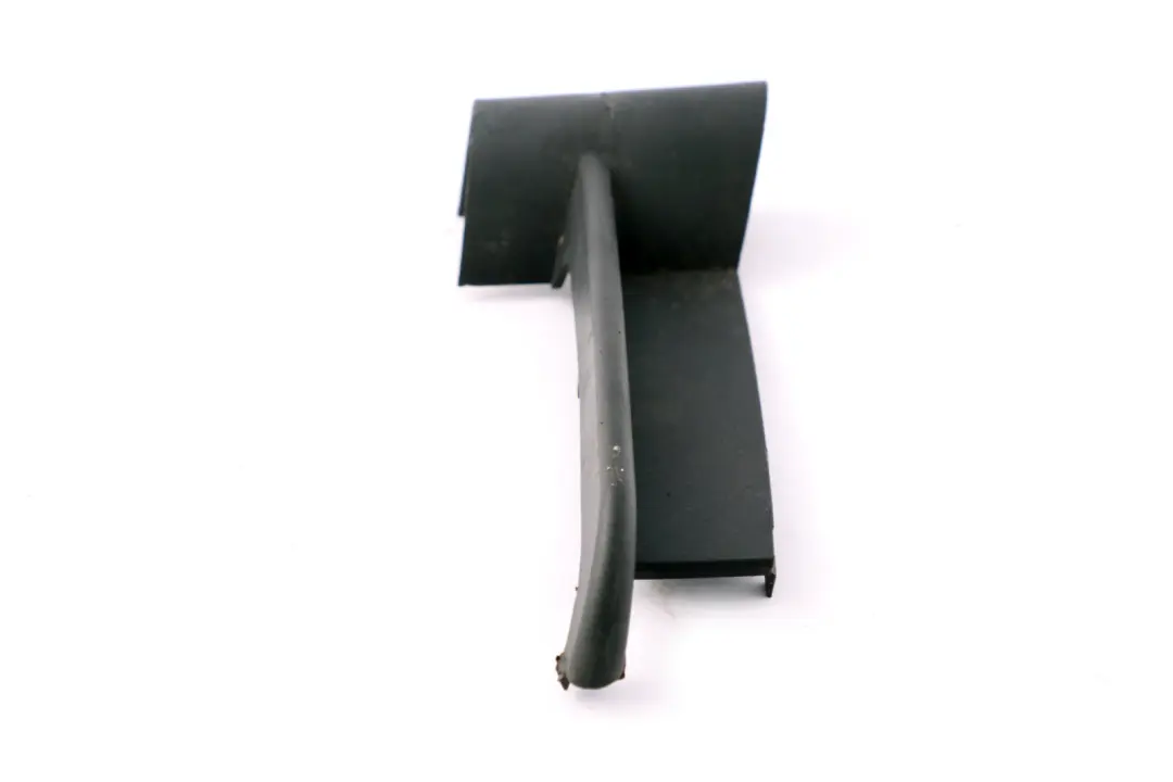 Rejilla Lateral Izquierda para BMW E65 E66 E67 con número de pieza 7056093 BMW E65 E66 E67 Rejilla Lateral Izquierda - SKU 7056093 - Número de pieza 7056093