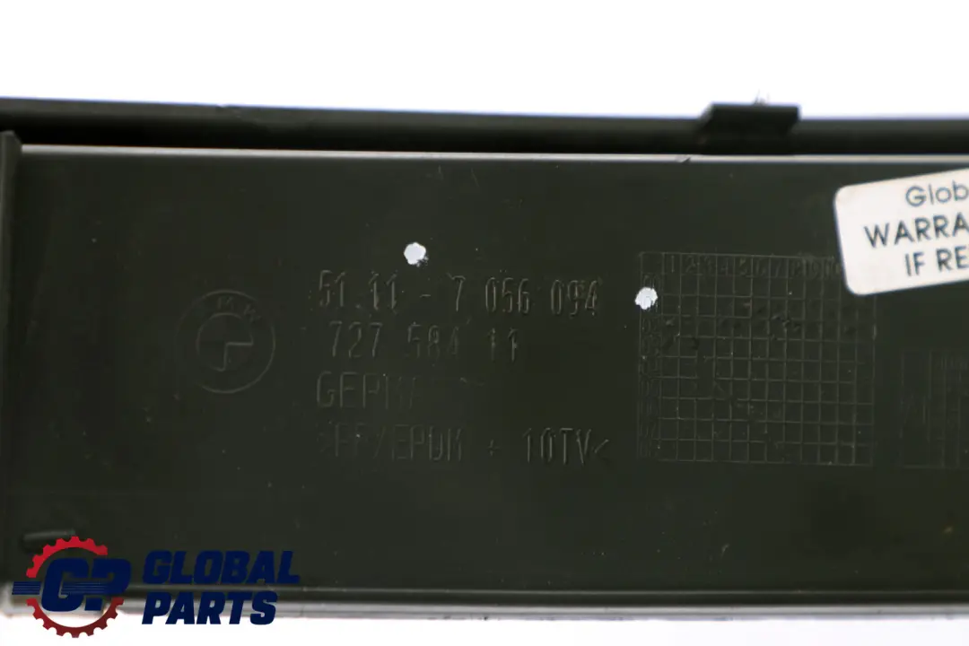 BMW E65 E66 E67 Przedni Zderzak Kratka Boczna Prawa - SKU 7056094 - Numer Części 7056094