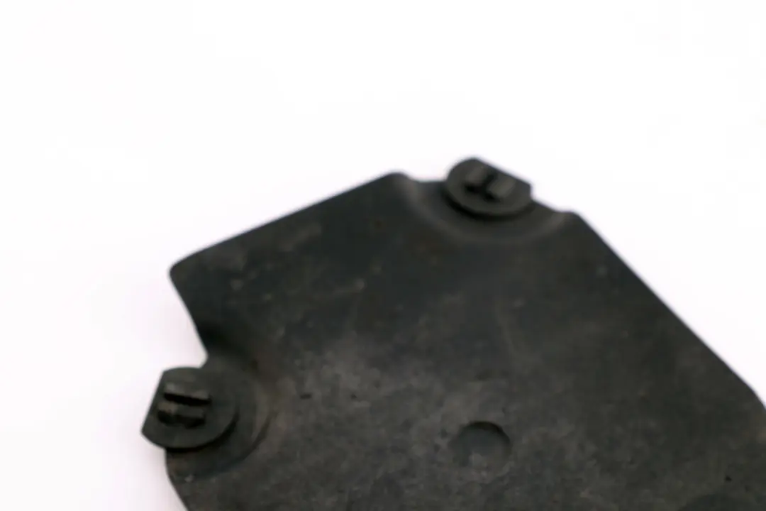 Cubre Paso Rueda Embellecedor Delantero Izquierdo para BMW Z4 E85 E86 con número de pieza 7056403 BMW Z4 E85 E86 Cubre Paso Rueda Embellecedor Delantero Izquierdo - SKU 7056403 - Número de pieza 7056403