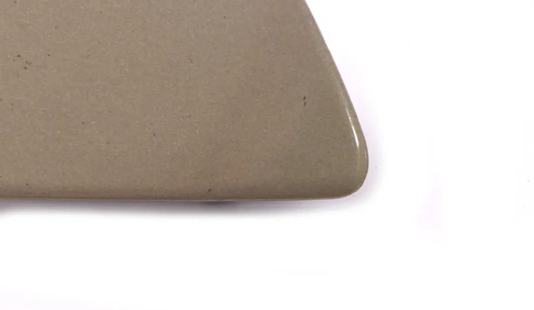 Paraurti Anteriore Coprifaro Destro Platinbronze Brown per BMW E60 con numero di parte 7056946 BMW E60 Paraurti Anteriore Coprifaro Destro Platinbronze Brown - SKU 7056946-PB - Numero di parte 7056946