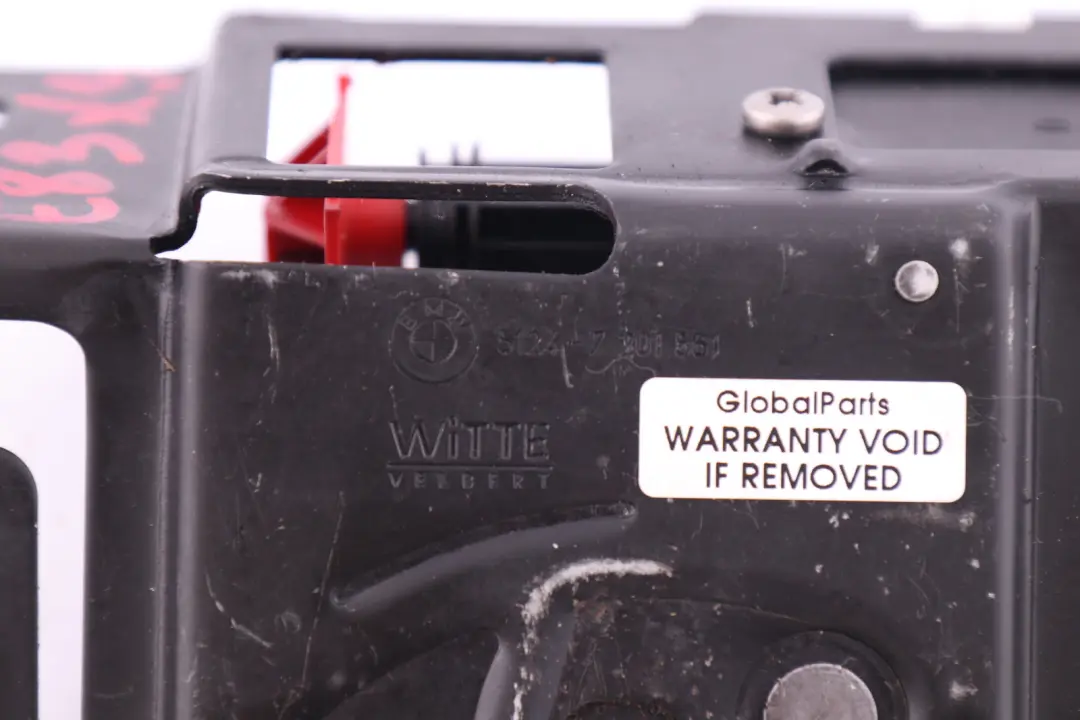 Chateau Hayon Coffre Couvercle Verrouler pour BMW 3 X3 E46 E83 à propos du numéro de pièce 7057364 BMW 3 X3 E46 E83 Chateau Hayon Coffre Couvercle Verrouler - SKU 7057364 - Numéro de pièce 7057364