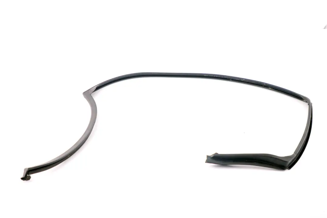 Uszczelka Szyby Drzwi Prawa Prawy Tył do BMW E61 o numerze 7057448 BMW E61 Uszczelka Szyby Drzwi Prawa Prawy Tył - SKU 7057448 - Numer Części 7057448