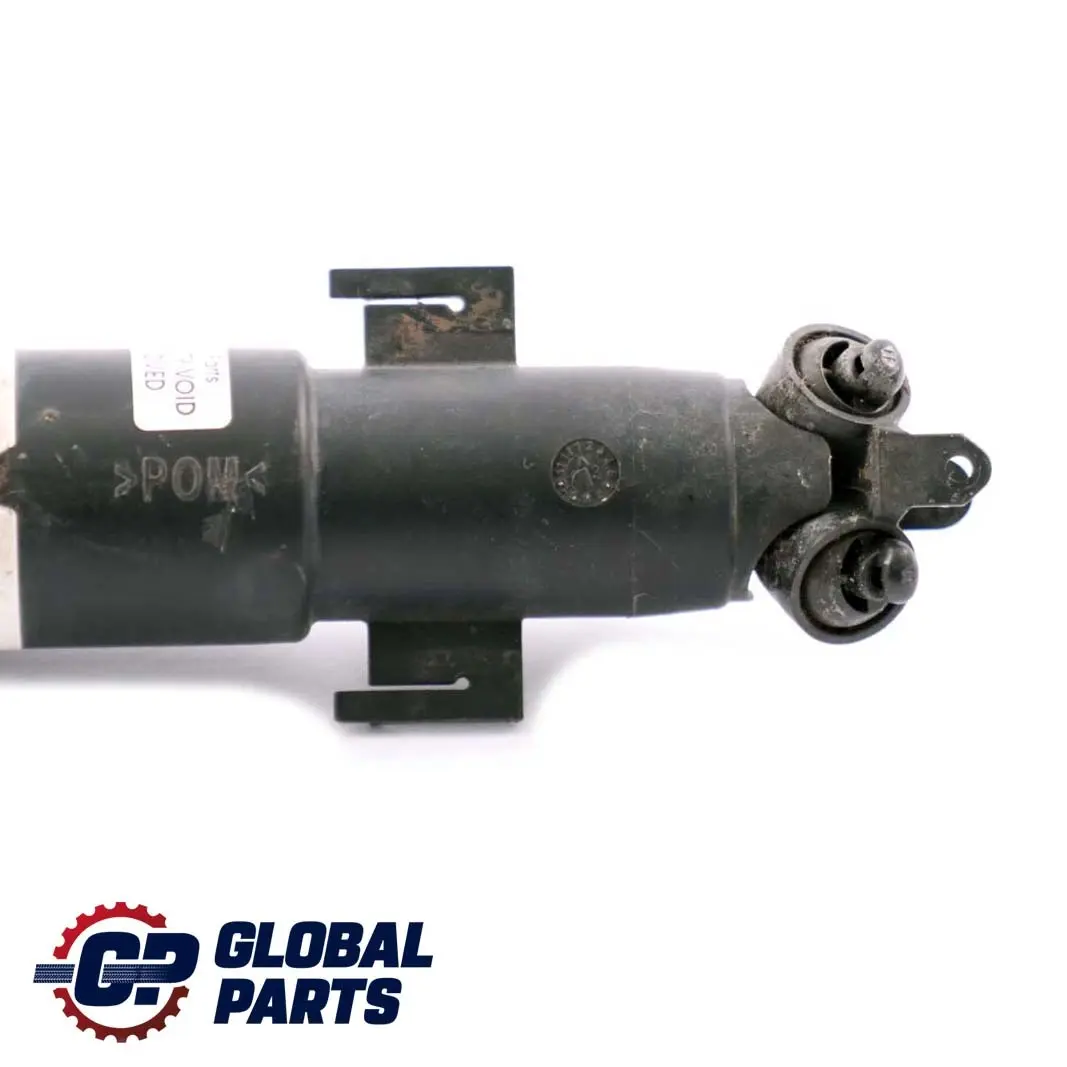 Faro Limpiafaros Izquierdo Boquilla Lavaparabrisas para BMW Serie Z4 E85 con número de pieza 7057451 BMW Serie Z4 E85 Faro Limpiafaros Izquierdo Boquilla Lavaparabrisas - SKU 7057451 - Número de pieza 7057451