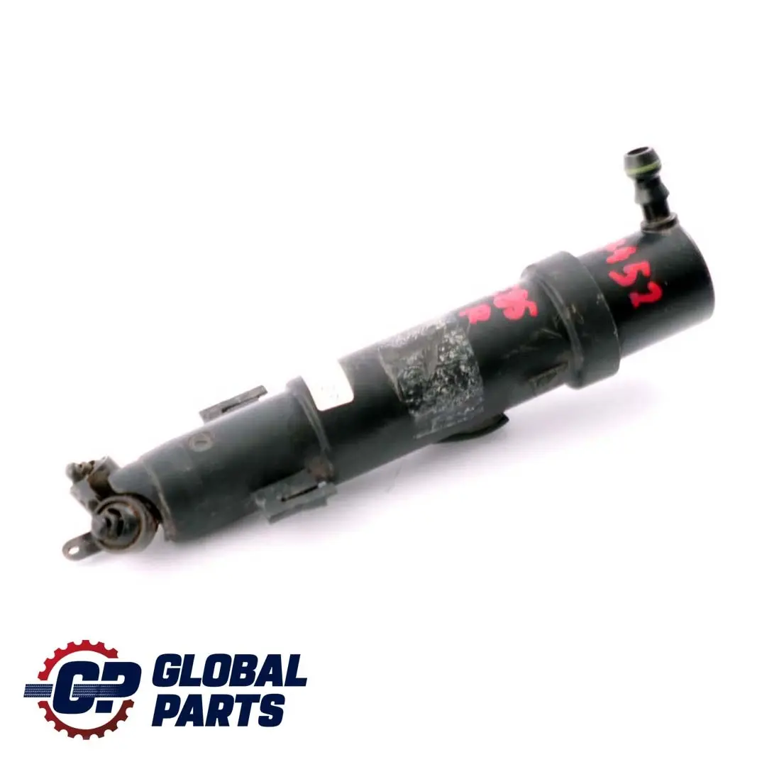 Ugello Lavafari Fari Destro per BMW Z4 E85 con numero di parte 7057452 BMW Z4 E85 Ugello Lavafari Fari Destro - SKU 7057452 - Numero di parte 7057452